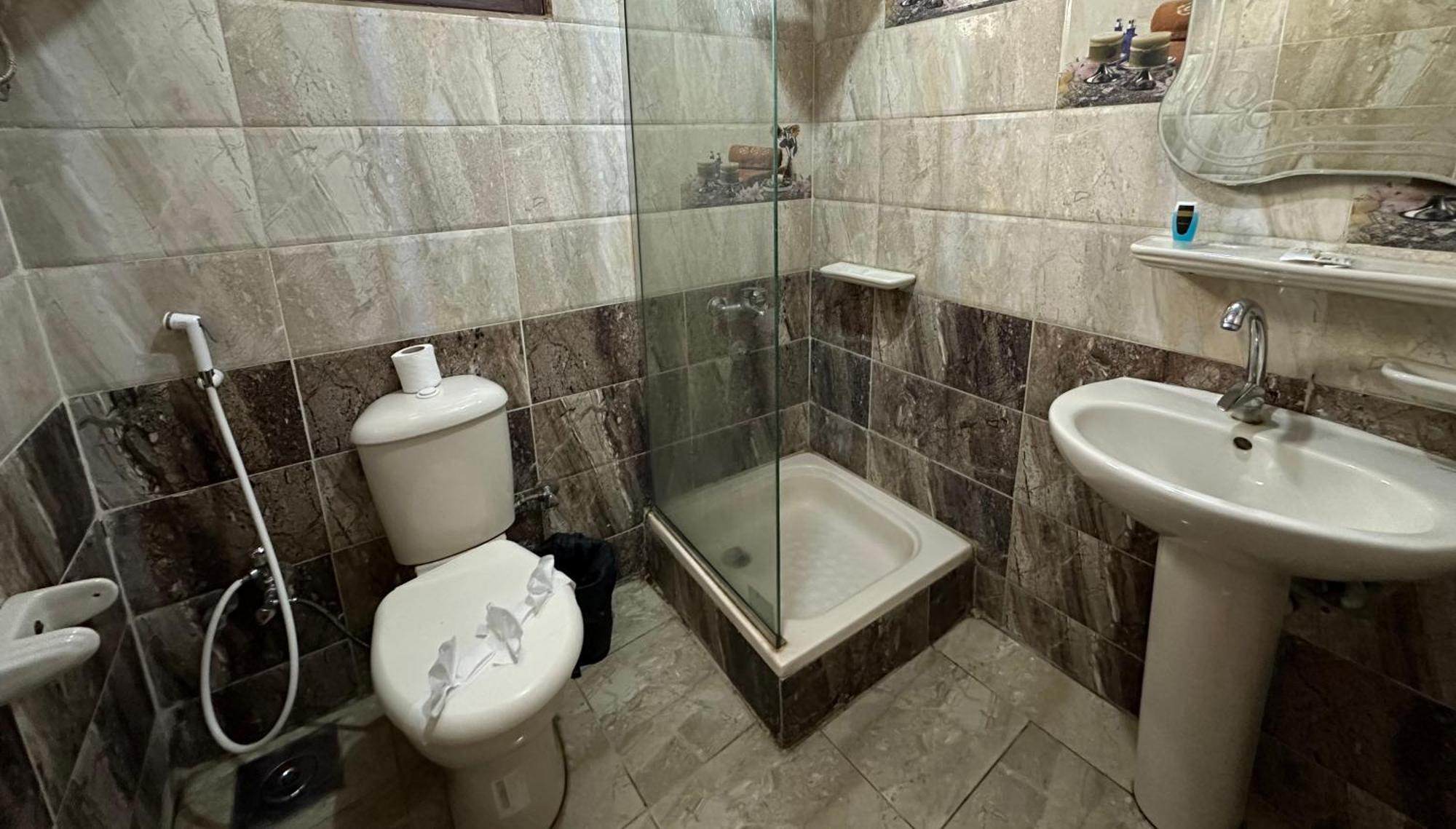 Pyramids Family Inn Kafrat al Jabal Экстерьер фото